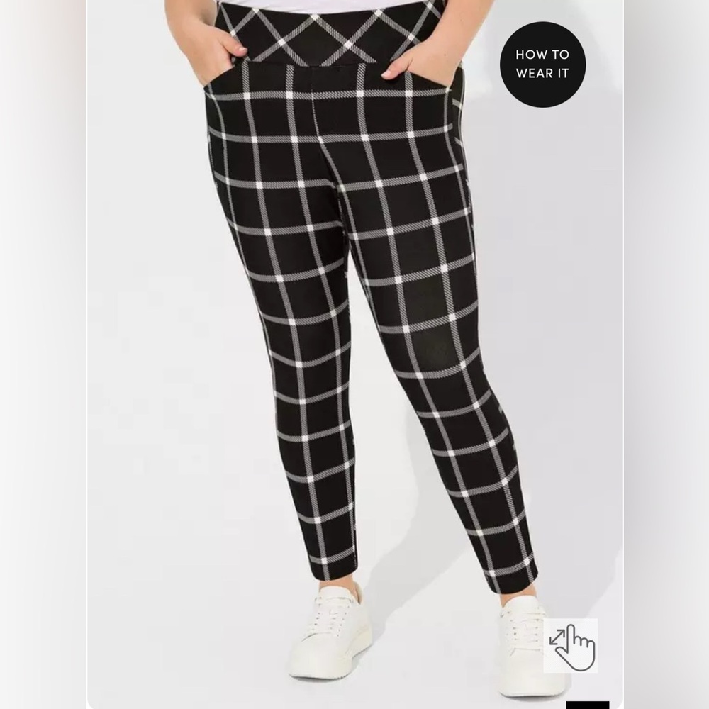 Torrid - Picture 5 of 7